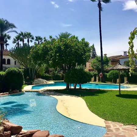 Royal Garden Santa Clara *